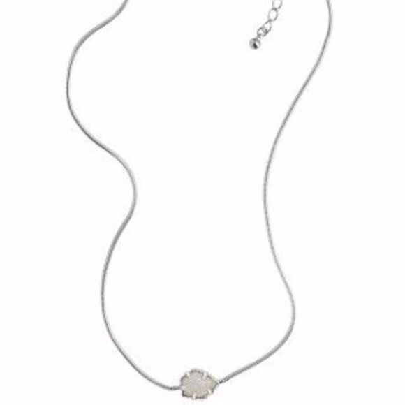 Kendra Scott Mara Pendant Necklace - Picture 1 of 3